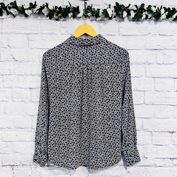 Lark & Ro Floral‎ Print Blue Pink Long Sleeve Blouse Size 4 Career Casual Shirt - Picture 2 of 11
